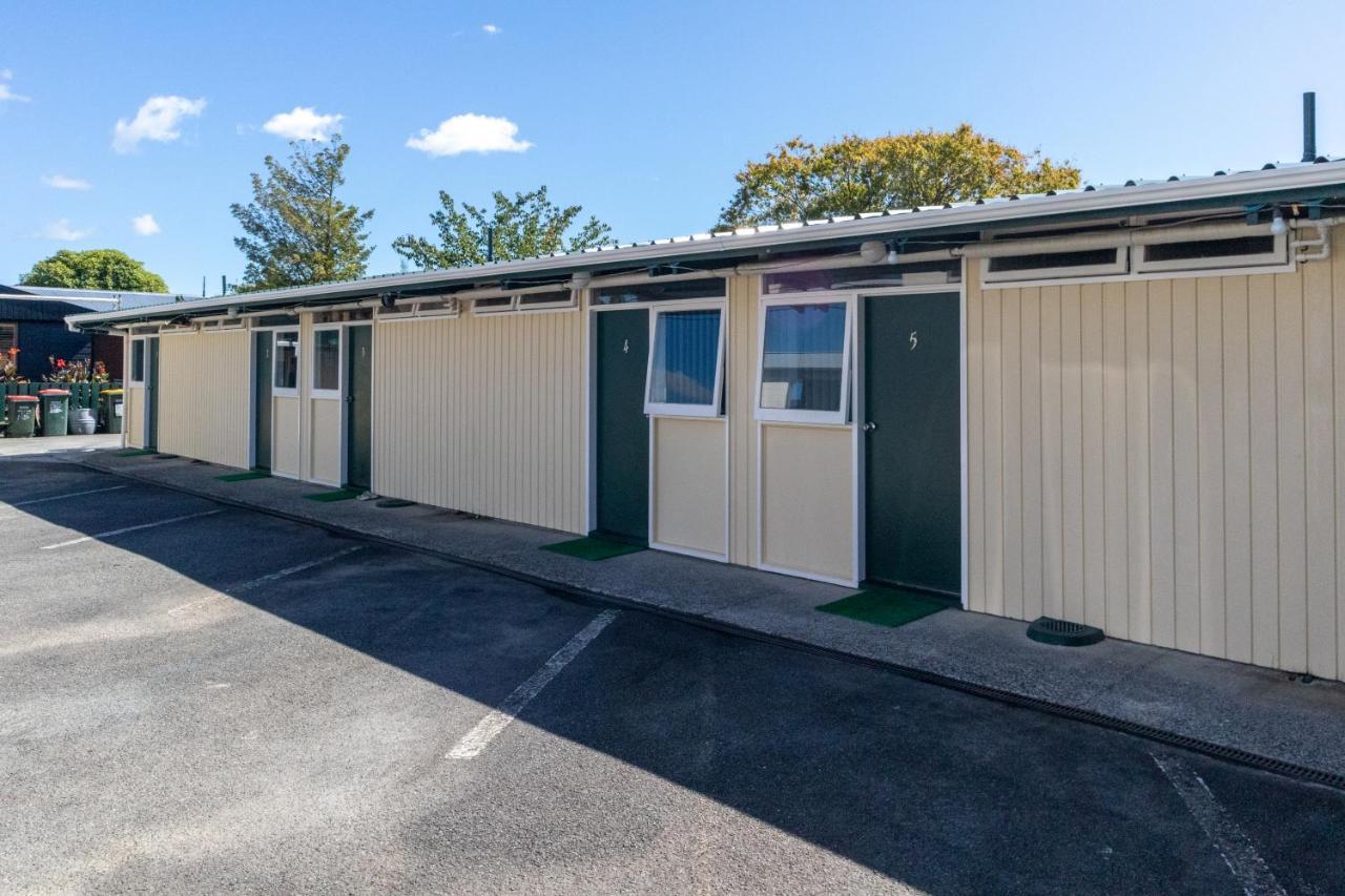 Aaryn Court Motel Rotorua Bagian luar foto